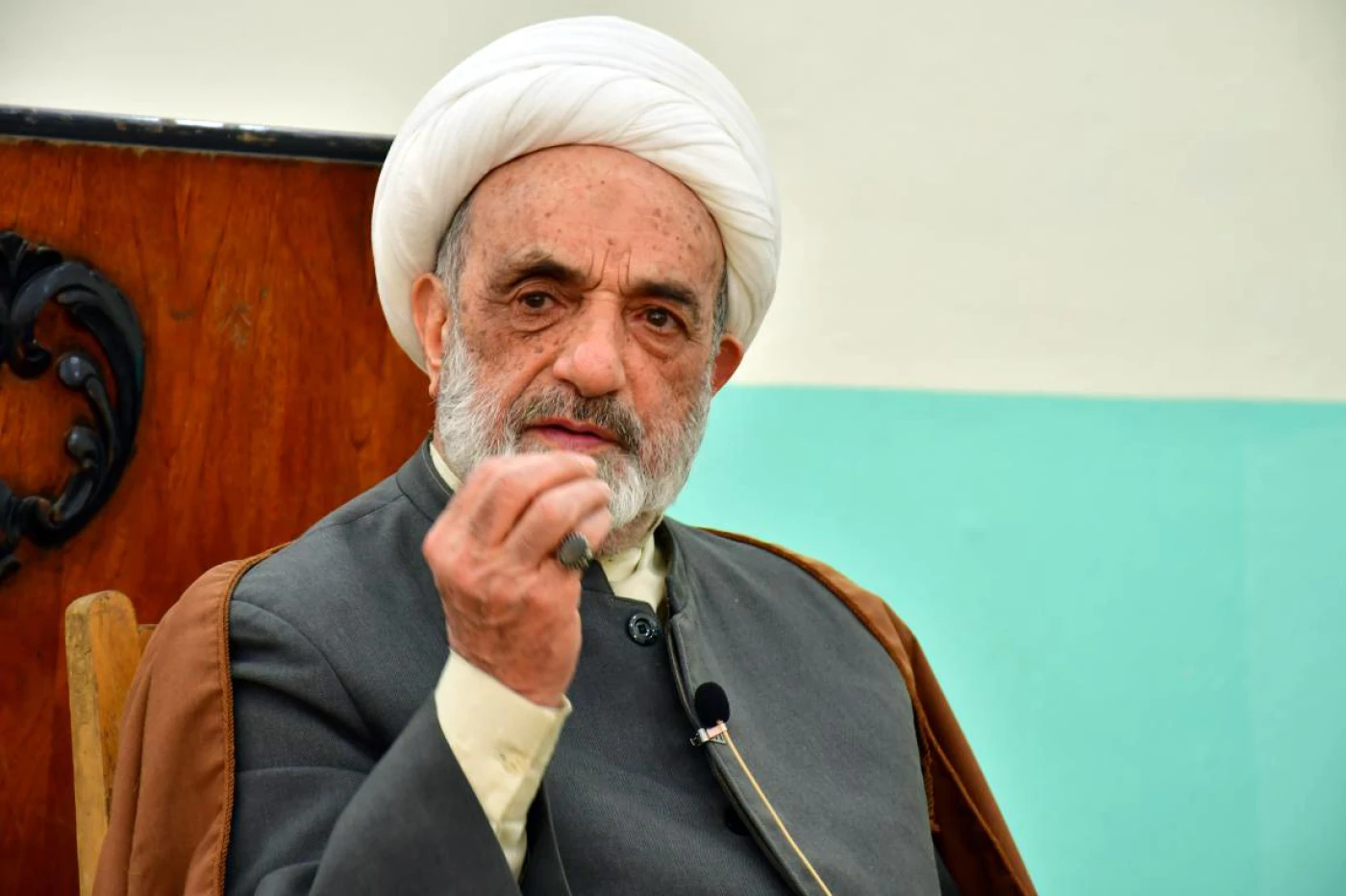 وفاة المرجع الديني محمد مهدي الخالصي