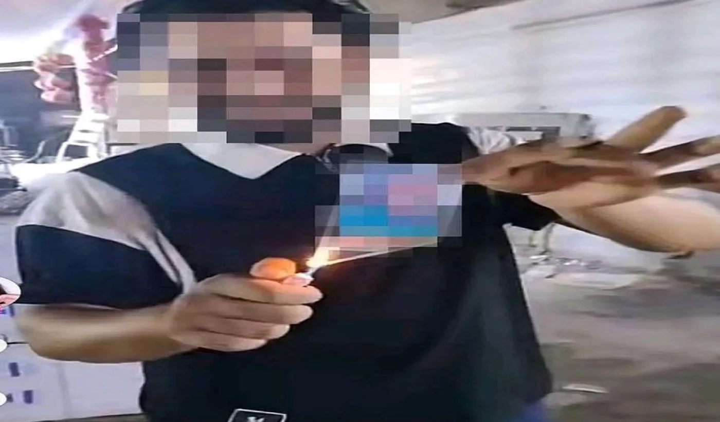 فيديو حرق صورة "المهندس".. مؤسسة الشهداء تقاضي شخصاً بتهمة بثّ الفتنة والإساءة للرموز