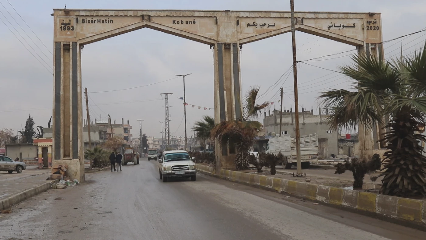 تركيا تمنع عبور قافلة مساعدات إلى مدينة "كوباني" شمال سوريا