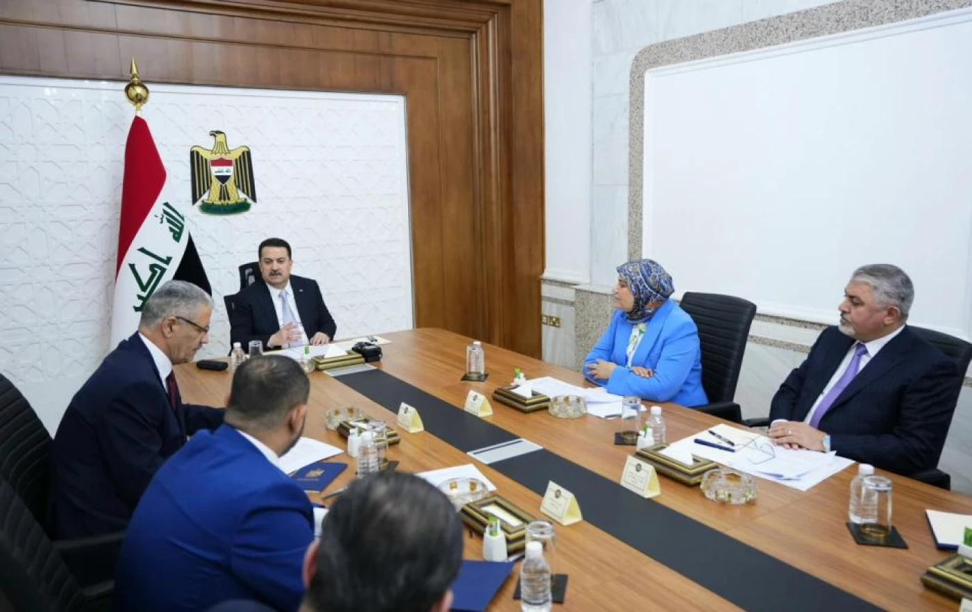 الحكومة تبحث "تعظيم" الإيرادات عبر رفع طاقة تصدير النفط