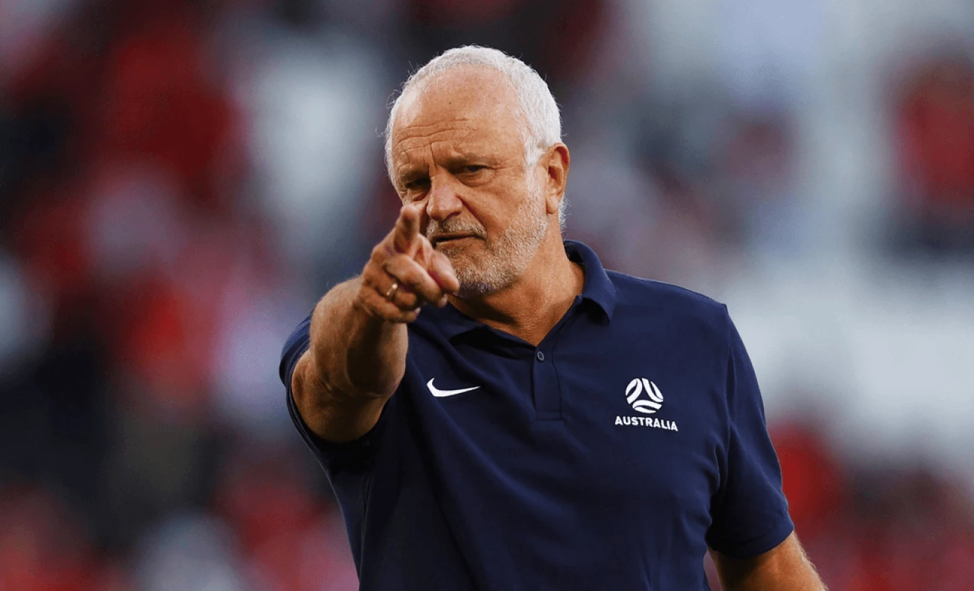 مدرّب المنتخب العراقي: مواجهة الجزائر تحدٍ كبير وهدفنا الوصول للنهائي 