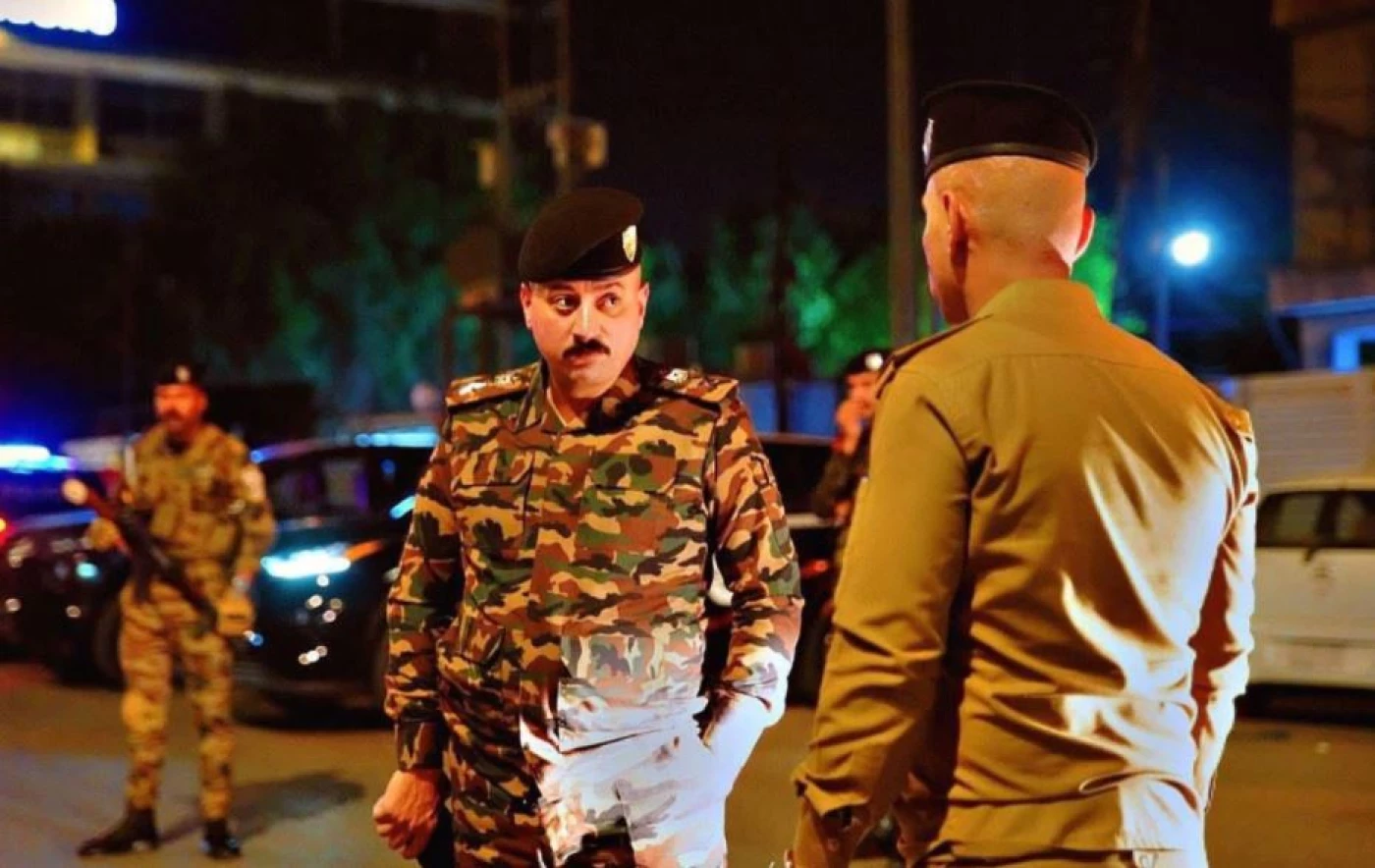 "700 ألف مقابل البقاء في المنزل".. فضائيون يقودون آمر فوج شرطة ومنتسبين إلى القضاء في النجف