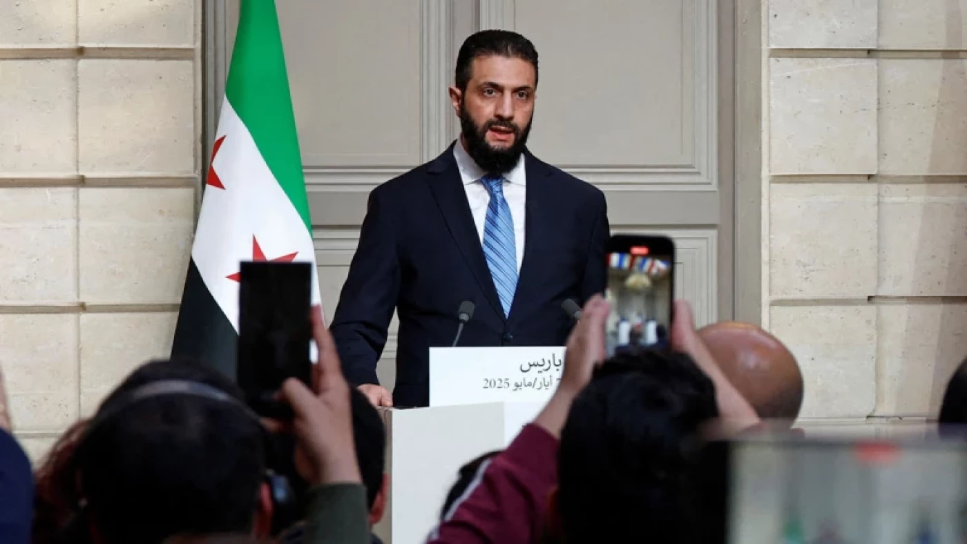 قُبيل زيارته لواشنطن.. الشرع خارج قائمة "الإرهاب"