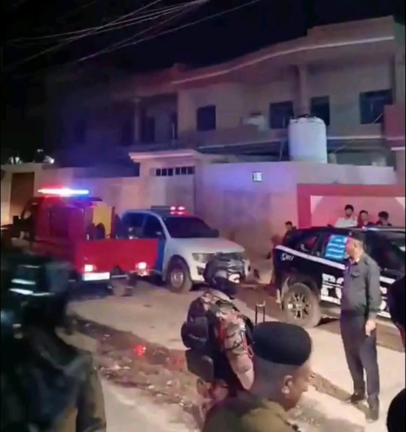نائب عن "البارتي" يشكو حرق لوحاته الانتخابية في نينوى: "مجموعات تحمل ثقافة داعشية"