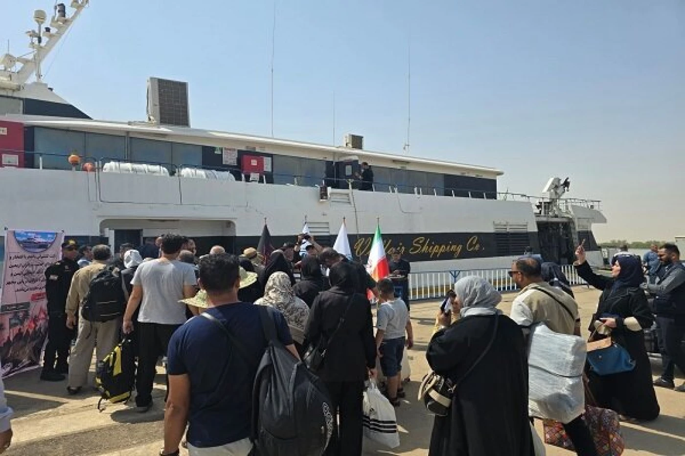 إيران تعلن تدشين خط النقل البحري خرمشهر – البصرة 