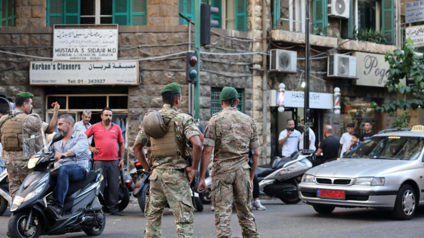 موجة انفجارات جديدة في لبنان لنوع آخر من أجهزة الاتصالات.. وحزب الله يكشف التفاصيل لـ"الجبال"