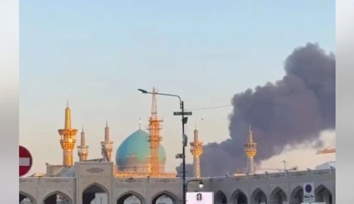 قصف إسرائيلي قرب مطار مشهد ومرقد الرضا.. ومعلومات عن استهداف طائرة (فيديو)