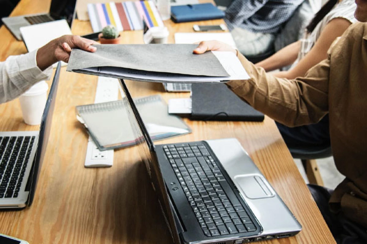 "مؤشرات مقلقة".. حقوق الإنسان تحذر من 5 ثغرات بقانون "الحصول على المعلومة"  