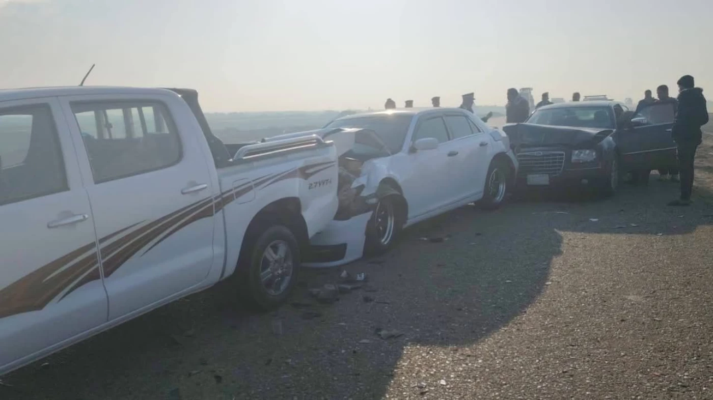 صور| الضباب يؤدي إلى اصطدام 19 مركبة في الديوانية.. وفاة امرأة والمرور توجه دعوة عاجلة