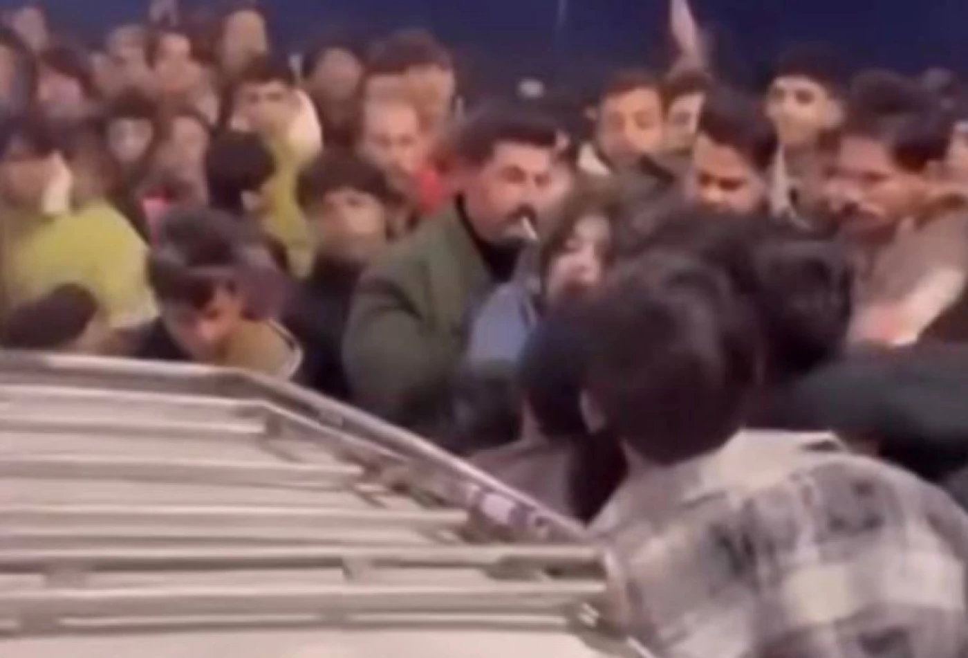 بيان: اعتقال 45 شخصاً بتهم التحرّش وإطلاق العيارات والألعاب النارية ليلة رأس السنة بالبصرة