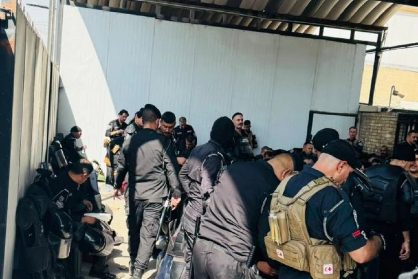 على خلفية تصريح منسوب لمالكها.. قناة الرشيد: نتلقى تهديدات.. ونحمّل الجميع مسؤولية سلامة كوادرنا 