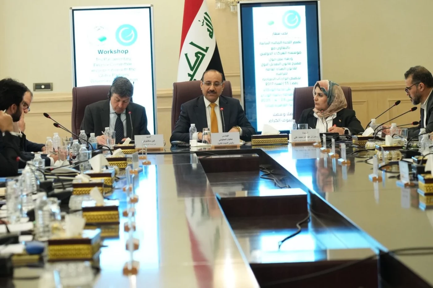 اللجنة المالية تبحث مع "الشركاء الدوليين" تقلبات أسعار النفط وقانون الرقابة