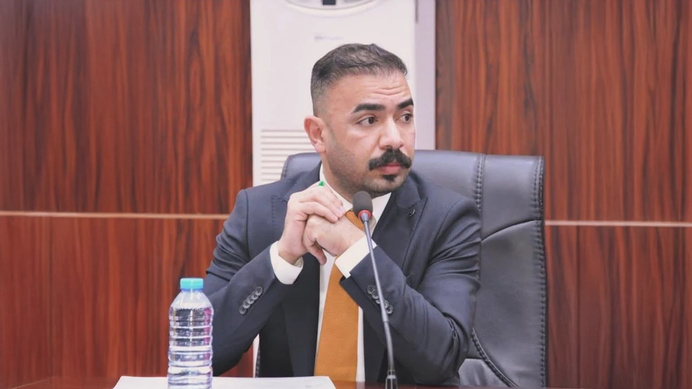 البصرة| التعيينات الأخيرة "فيها تلاعب وأقارب".. عضو مجلس محافظة يكشف لـ"الجبال" تفاصيل "الخروقات"