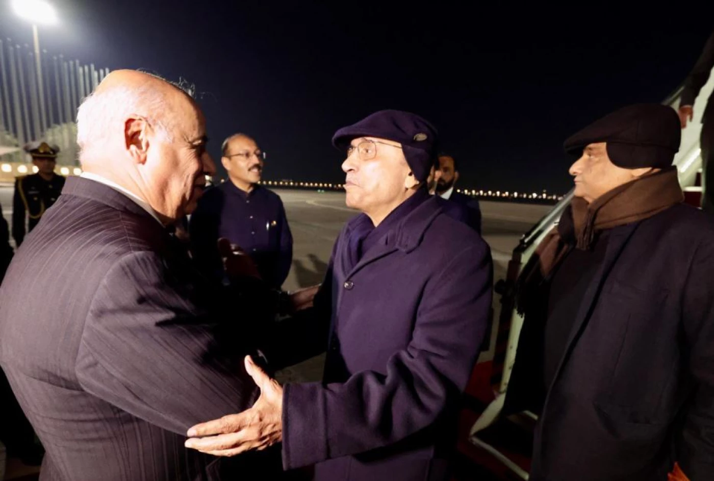 الرئيس الباكستاني يصل بغداد: سيلتقي نظيره العراقي ويجري مباحثات موسّعة