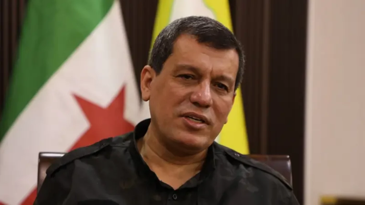 سوريا.. عبدي في دمشق لبحث دمج مقاتليه بصفوف الجيش 