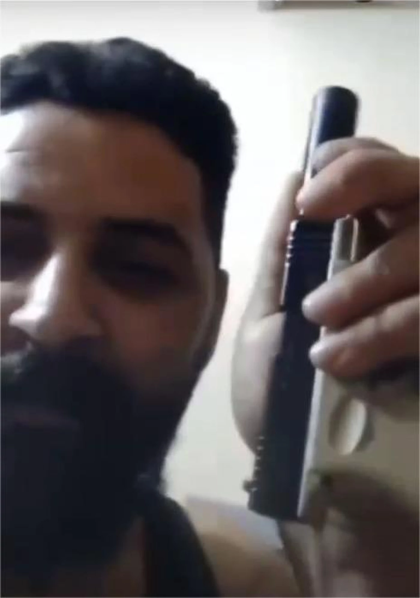 الأمن الوطني: القبض على مواطن هدد أشخاصاً بـ"المسدس" عبر مواقع التواصل 