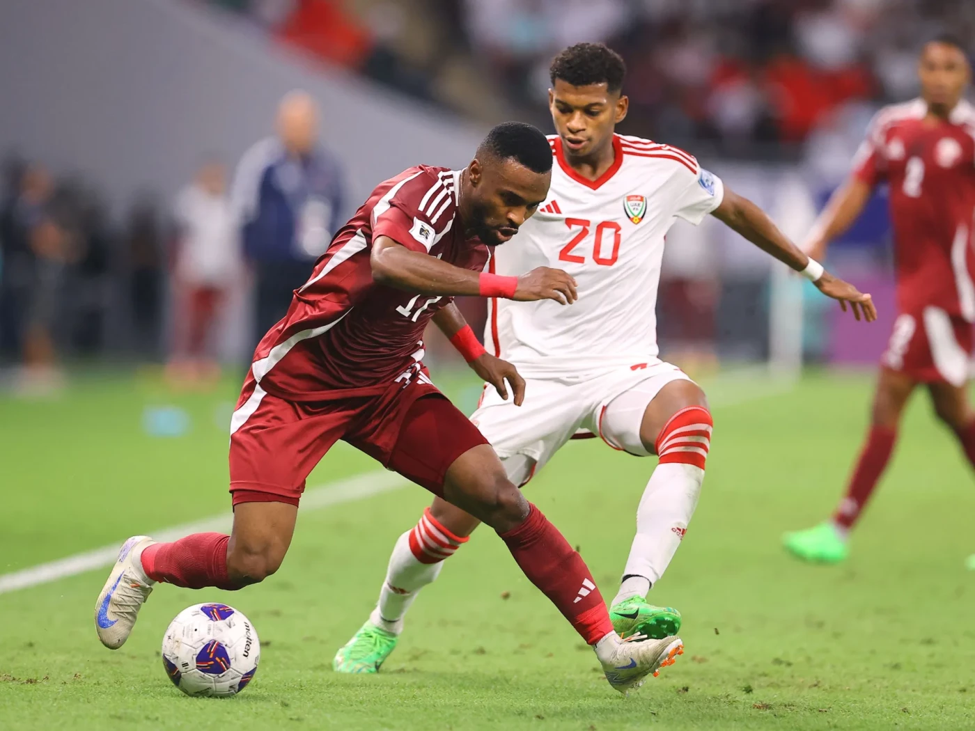 قطر تتجاوز الإمارات وتتأهل إلى مونديال العالم