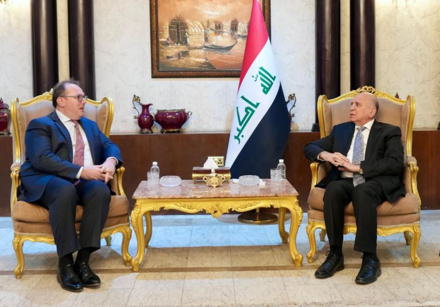 فؤاد حسين يبحث مع القائم بالأعمال الأميركي أوضاع حلب وتشكيل الحكومة