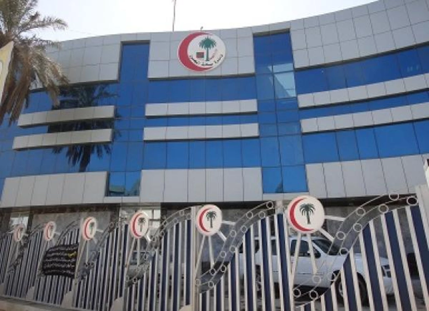 إنذار رسمي لمدير صحة البصرة: مستمر في منصبه رغم إقالته