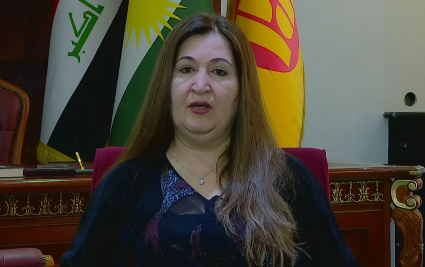 الكتل الكوردية ستحتج على قرار عدم إرسال رواتب موظفي الإقليم.. توضيح من رئيسة "البارتي" في البرلمان