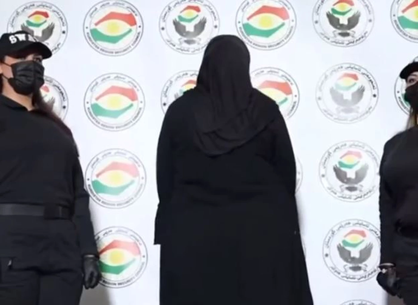  "خبأت قطعاً في مكان حسّاس من جسدها".. اعتقال متهمة بسرقة محال ذهب في أربيل 