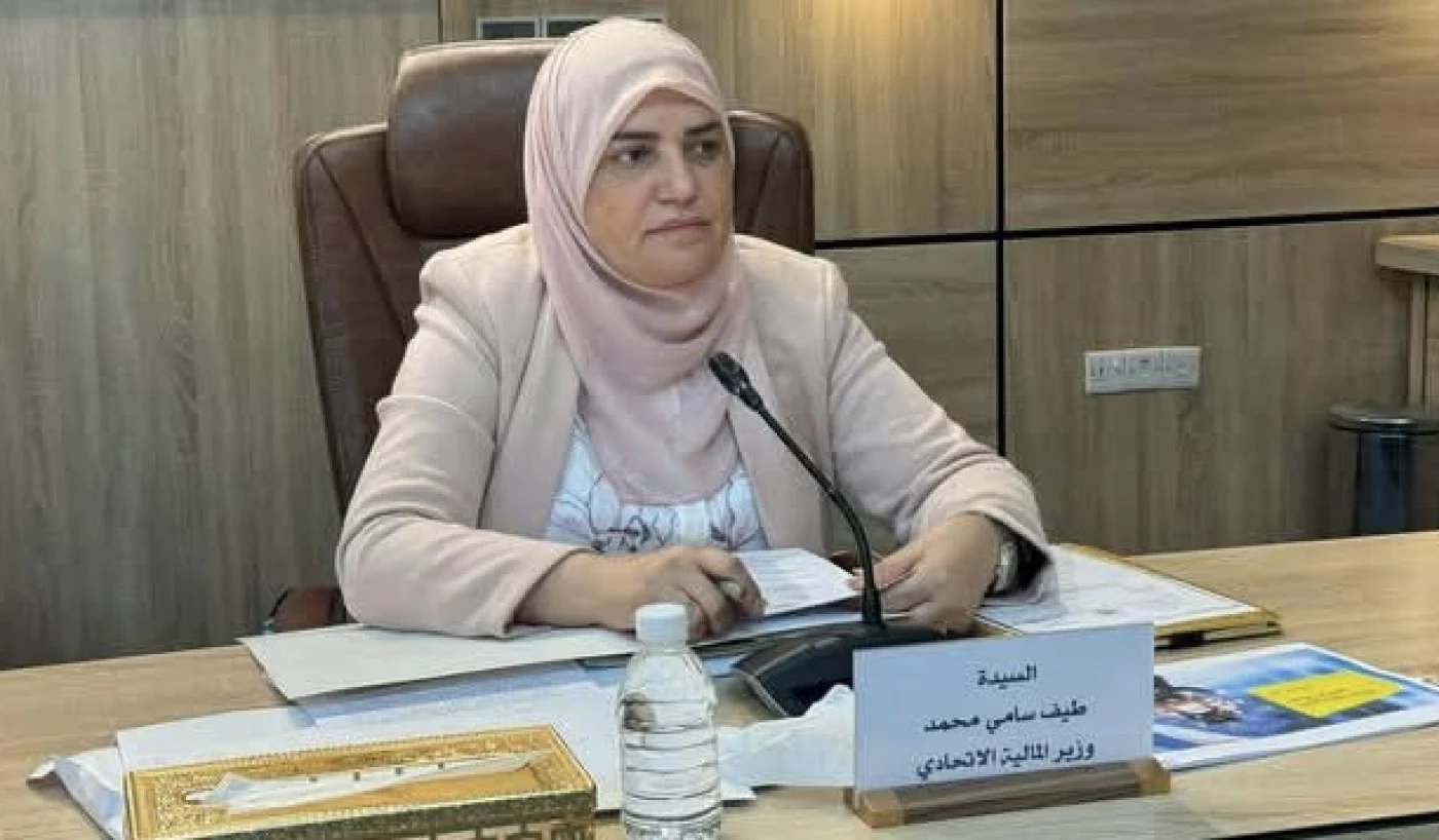 وزارة المالية تحسم الجدل بشأن تصريح "تخفيض رواتب الجيش والشرطة" المنسوب لطيف سامي