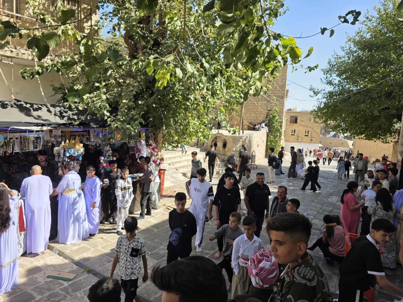 صور| عدسة "الجبال" ترافق الإيزيديين في أجواء اليوم الأول من "عيد جما"