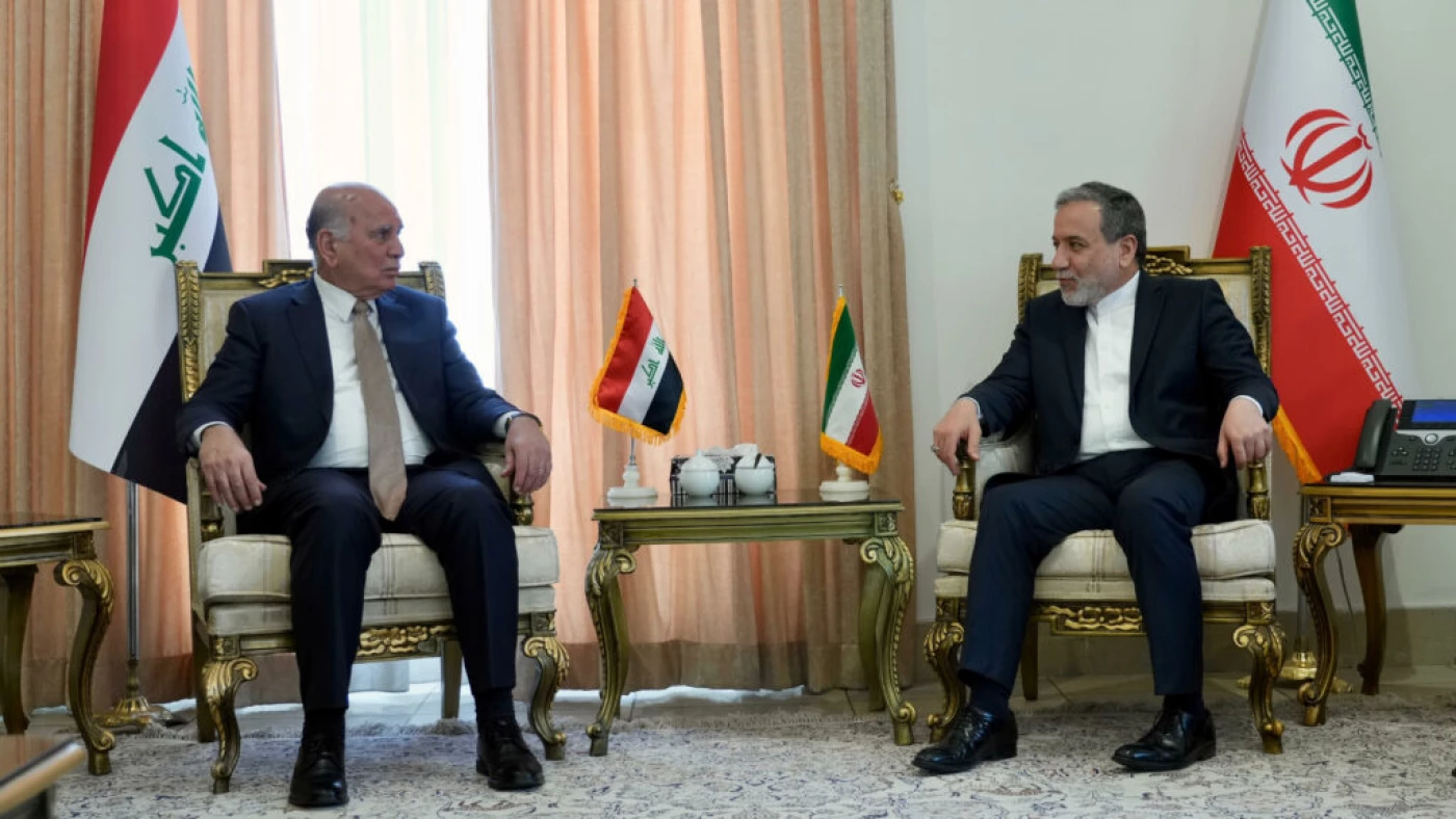 وزير خارجية العراق يجتمع مع نظيره الإيراني في طهران.. ماذا دار بينهما؟