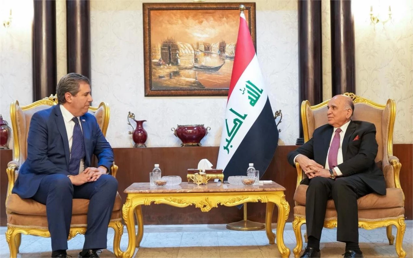 فؤاد حسين يناقش مع مايكل ريغاس الانتخابات العراقية وأوضاع سوريا وإيران