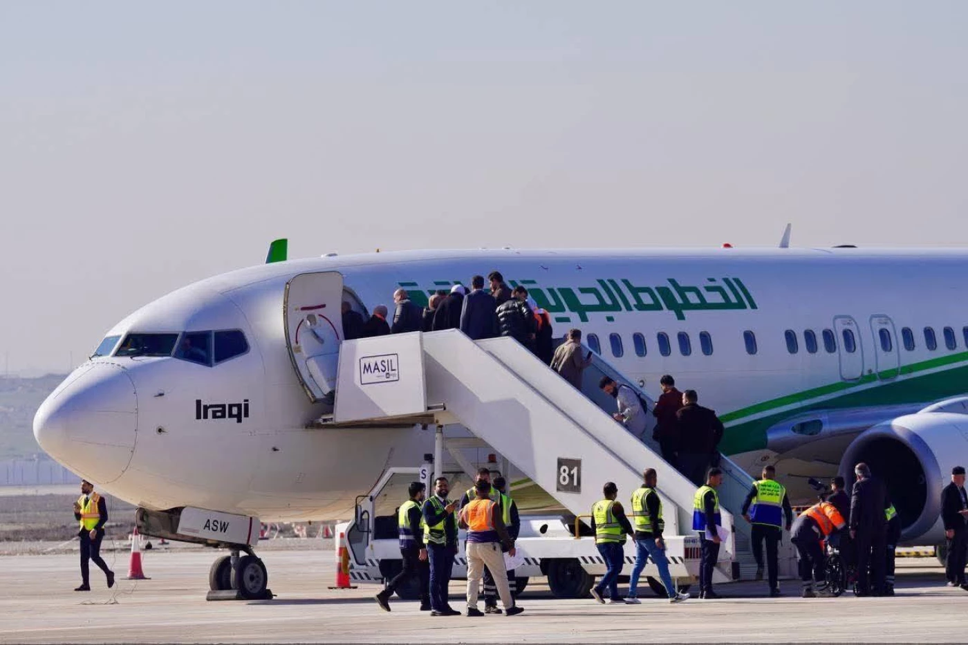 طائرة المعتمرين من مطار الموصل لم تتجه إلى السعودية مباشرة.. ما القصة؟