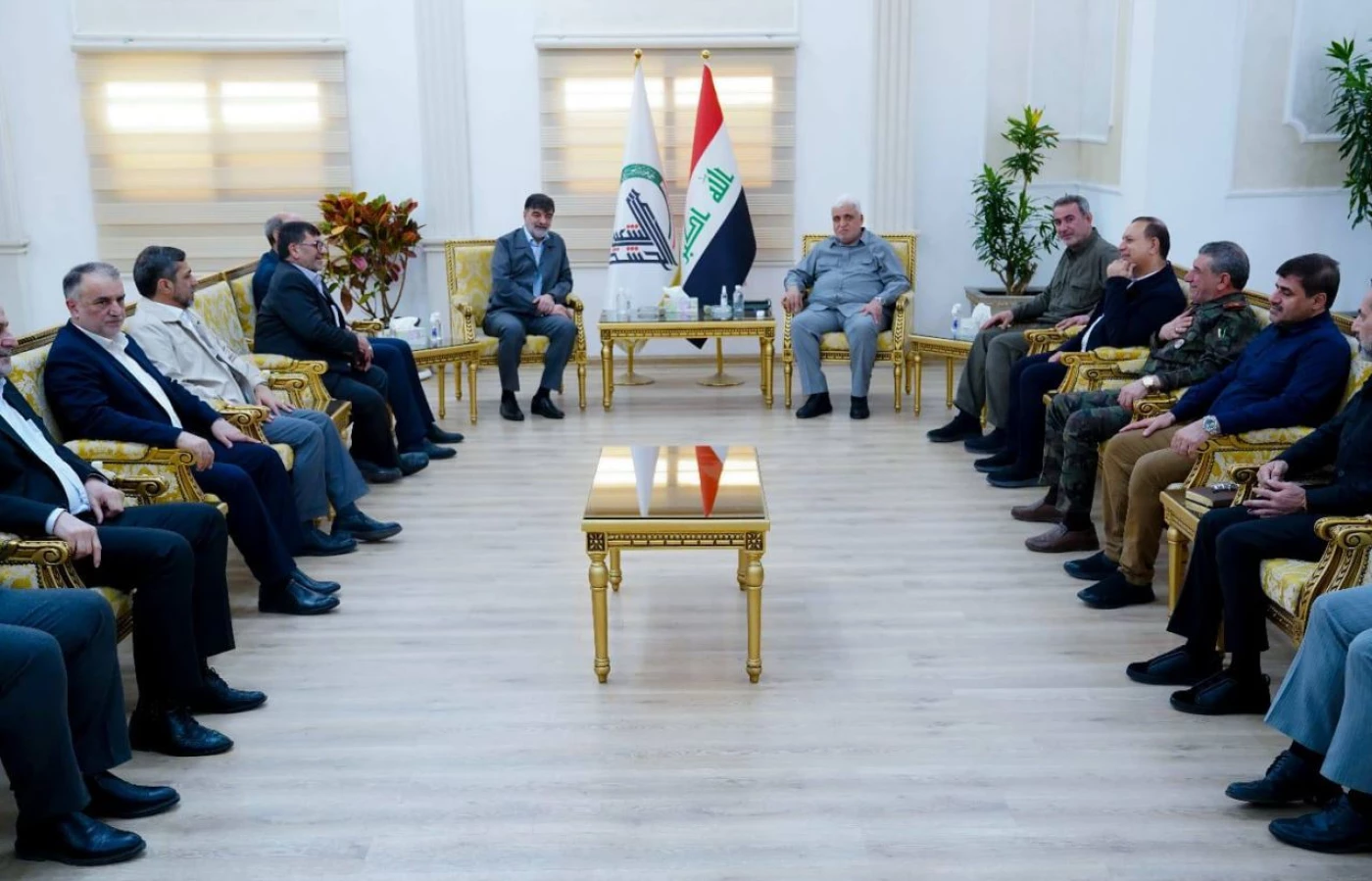 الفياض يستقبل القائد العام للشرطة الإيرانية ويبحث معه التعاون الاستخباري و"التحديات" الأمنية