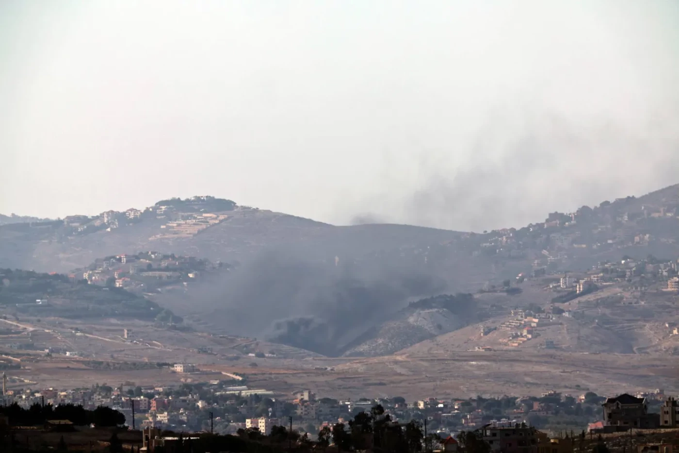 سلاح الجو "الإسرائيلي" يشنّ سلسلة غارات جنوبي لبنان