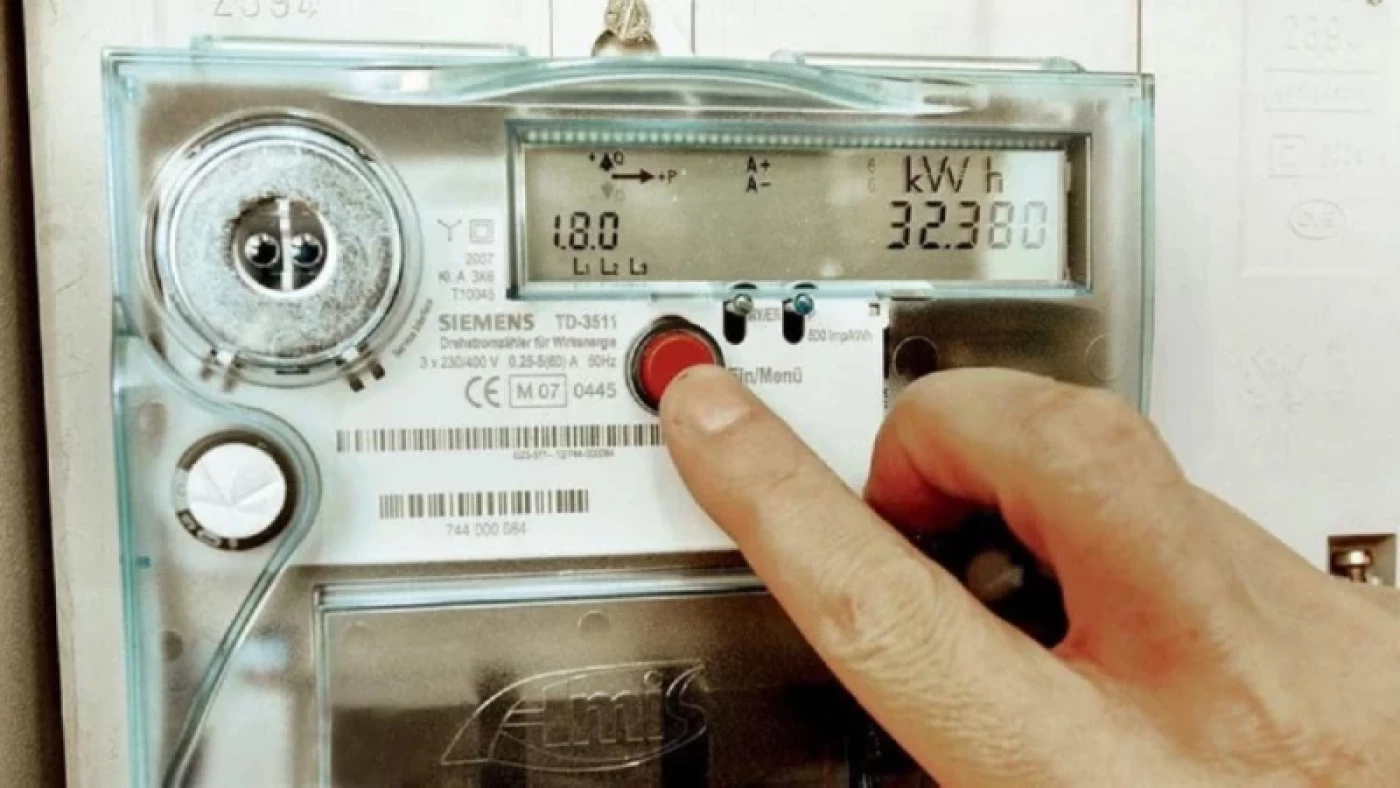 متداول| الكهرباء تعلن انخفاض ساعات التجهيز بسبب "استهداف كورمور" 