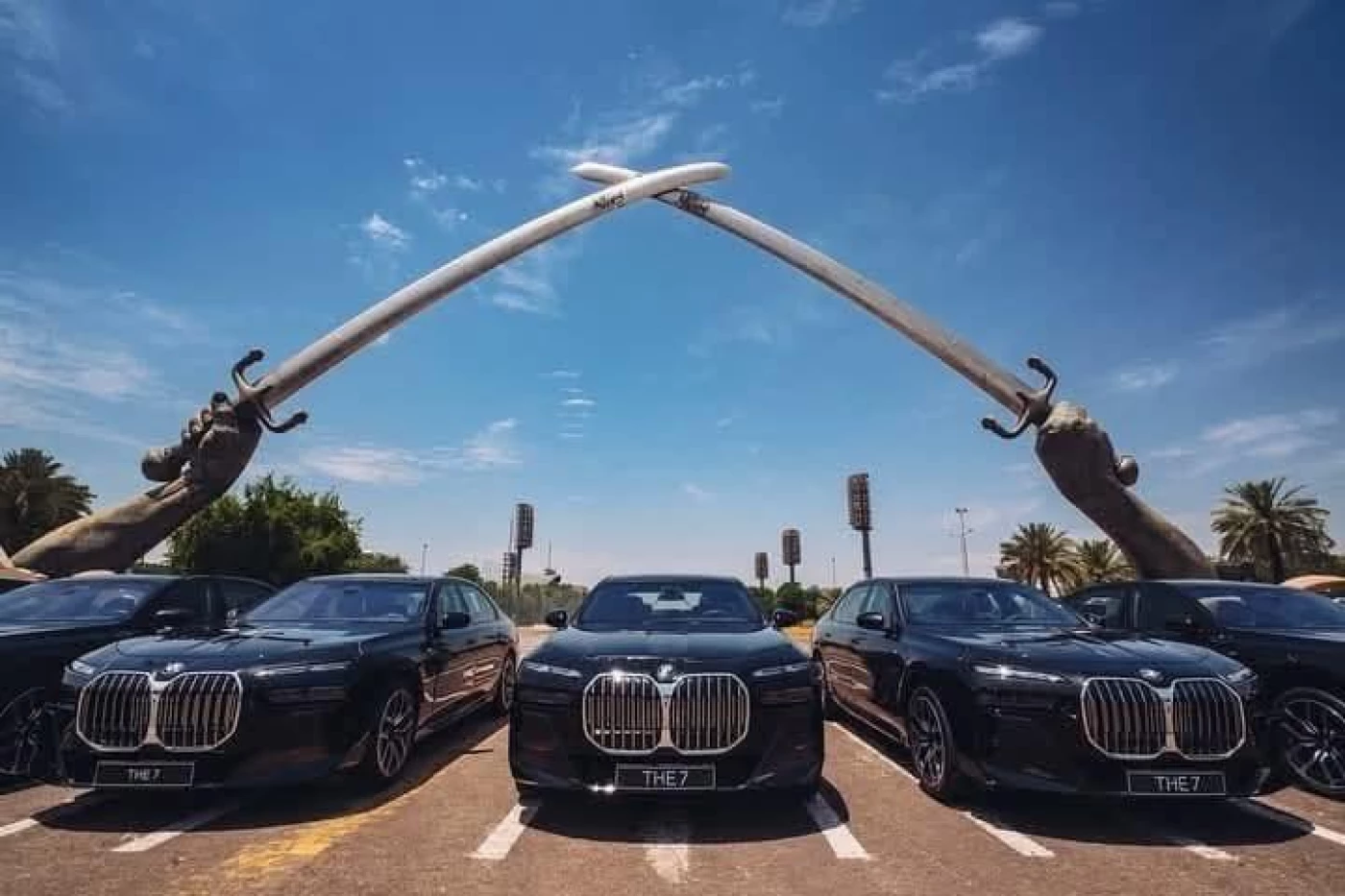 وثيقة| حكومة السوداني دفعت لسيارات القمة العربية 10 مليارات.. وطلبت من "بي أم دبليو" مواصفات "انفجارية"