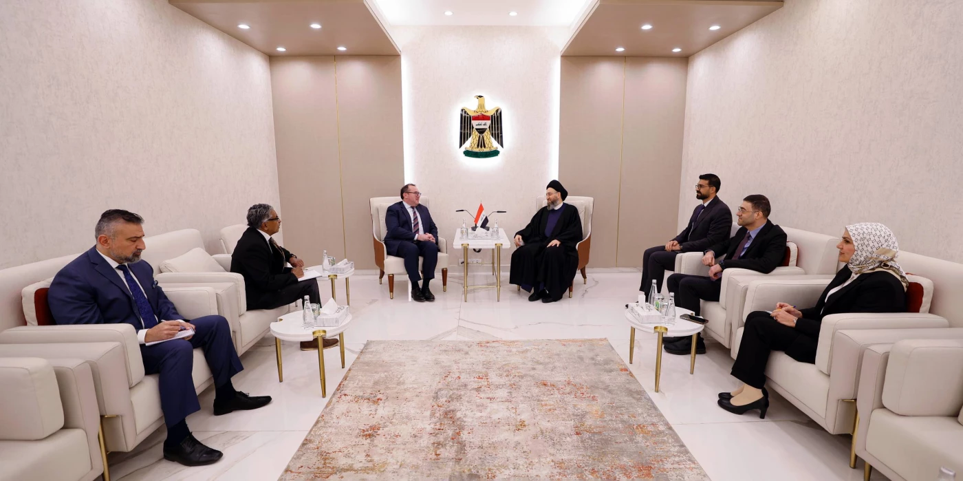الحكيم يلتقي القائم بالأعمال الأميركي.. ويدعو لدعم خيارات الشعب العراقي 