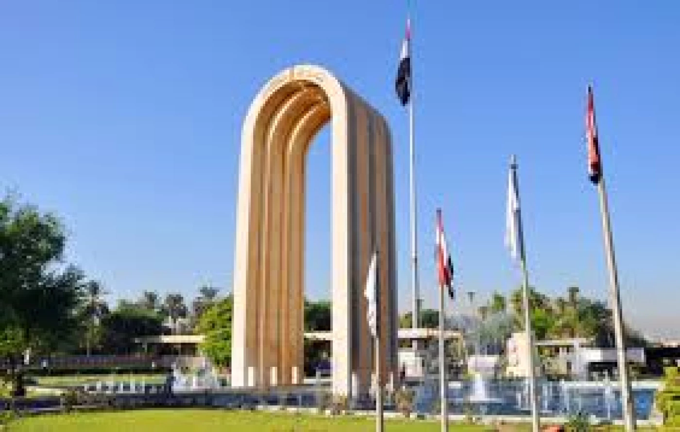 الموافقة على منح 5 درجات لطلبة الدراسات العليا الراسبين بالدور الثاني
