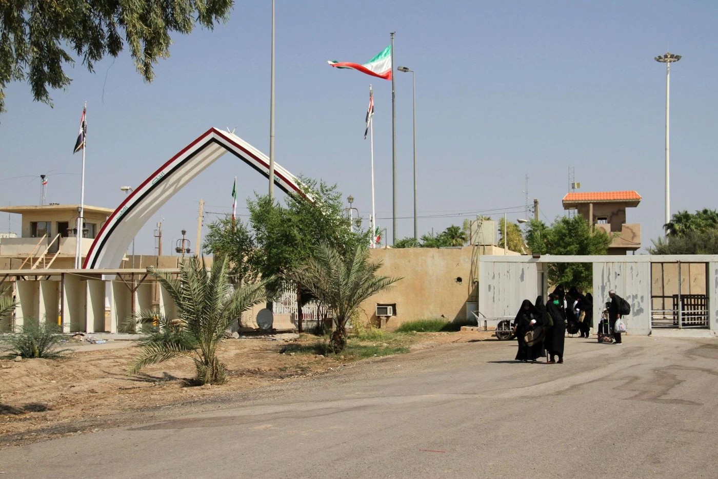 إيران تشيد بمنفذ جديد مع العراق يعزّز العلاقات ويحسن معيشة العراقيين