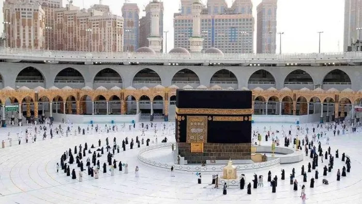 دعا إلى إبعاد "المزاجيات الضيقة".. نائب يتهم هيئة الحج باتباع إجراءات مخالفة لـ"السنّة"