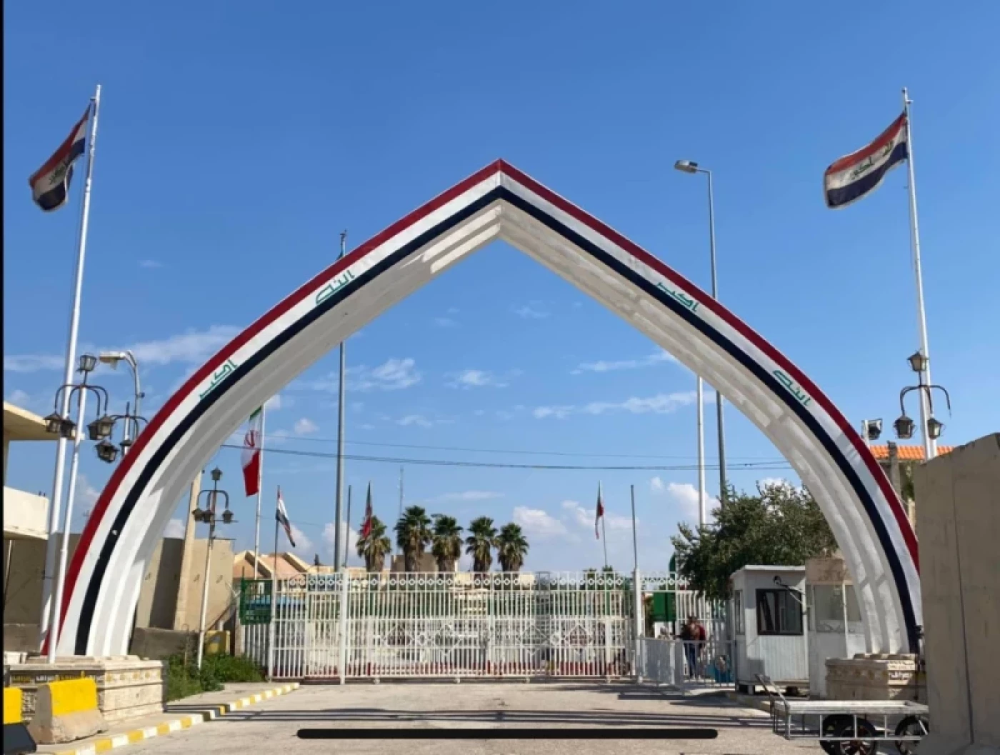 العراق بفتح معبراً جديداً مع إيران وآخر مع السعودية.. بماذا سيعودان؟