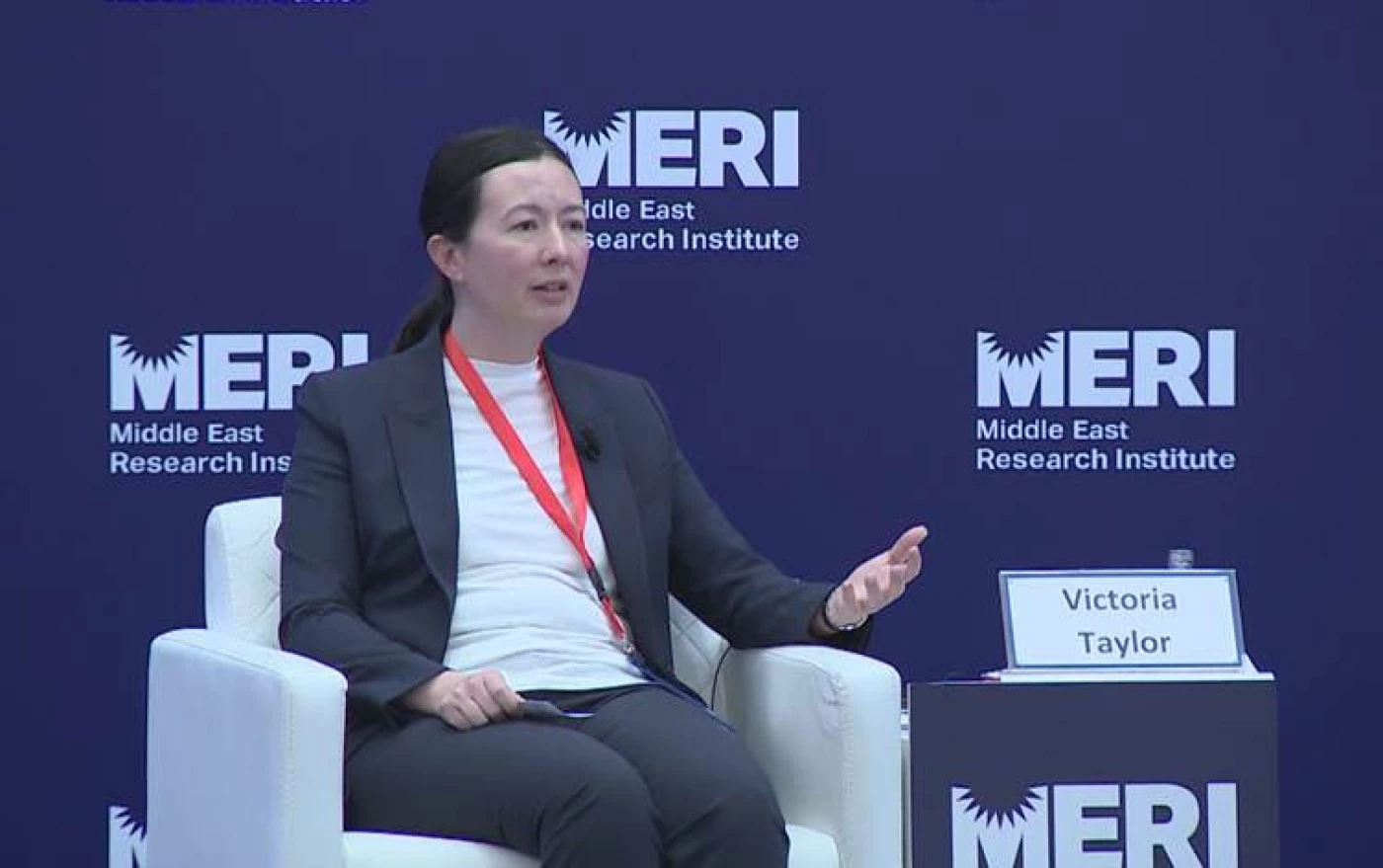 "الجبال" تقابل فكتوريا تايلور: أميركا لا تدعم ولاية ثانية للسوداني.. وهذا ما يحتاجه "نزع السلاح" 