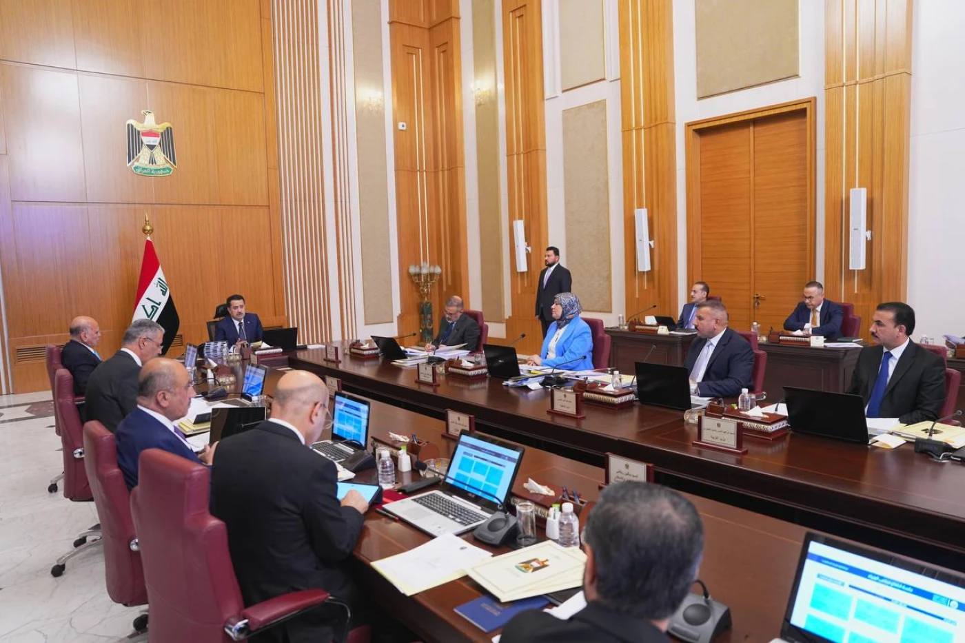 مجلس الوزراء يعطل الدوام الرسمي في يوم الاقتراع 