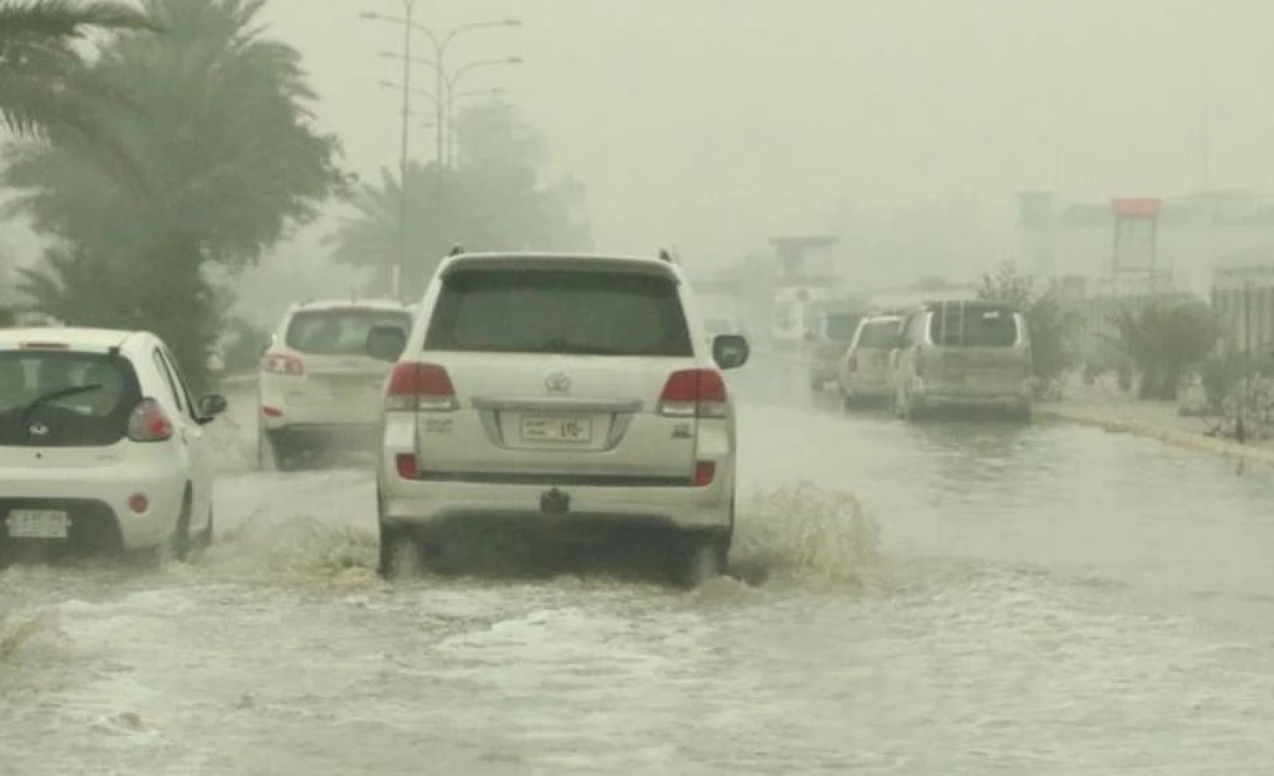 المدارس فقط.. النجف والمثنى تلتحقان بركب المحافظات التي عطّلت الدوام غداً