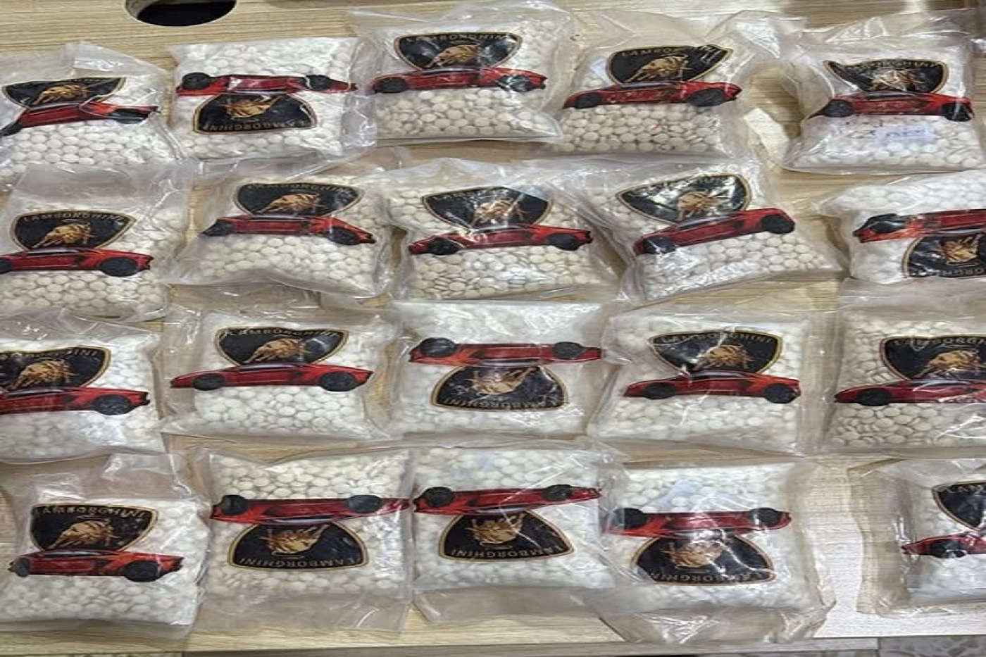 ذي قار: اعتقال شبكة تتاجر بالمخدرات بحوزتها أكثر من 20 ألف حبة "كبتاجون"