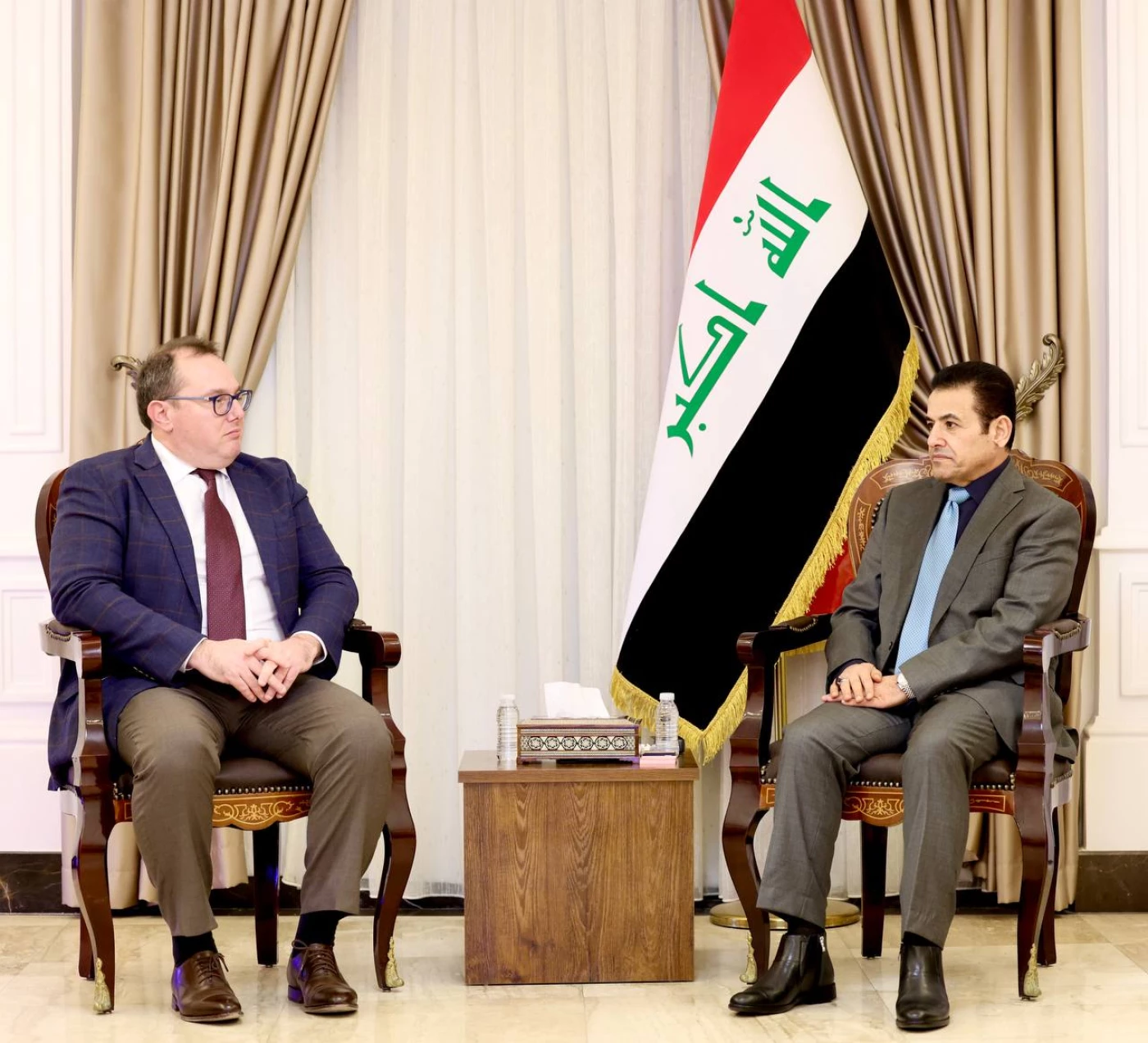 قاسم الأعرجي للقائم بالأعمال الأميركي: الحكومة العراقية تبذل الجهود الكبيرة لتجنب الصراع في المنطقة