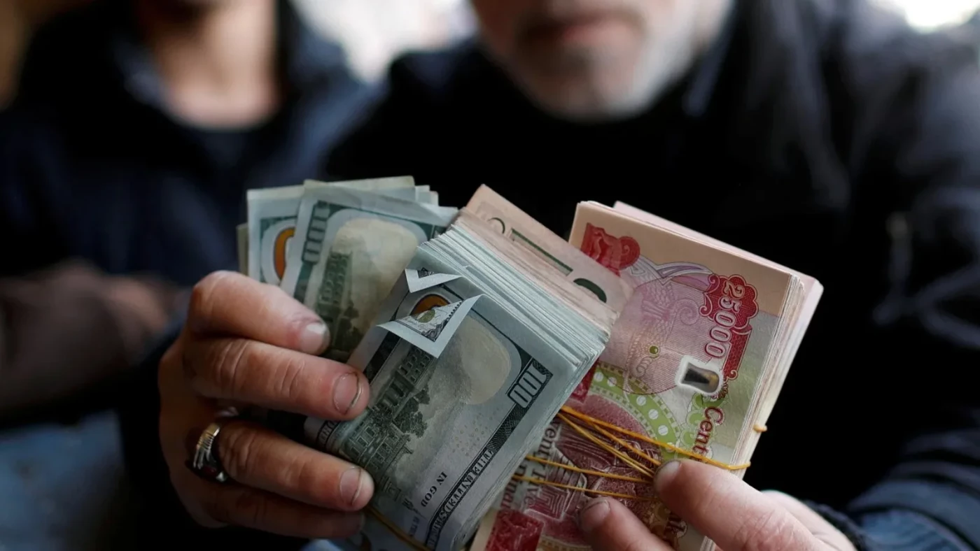 المشاريع توقفت ولم يتبق غير الفتات.. نائب يطلق تحذيراً حول "عجز الموازنة"