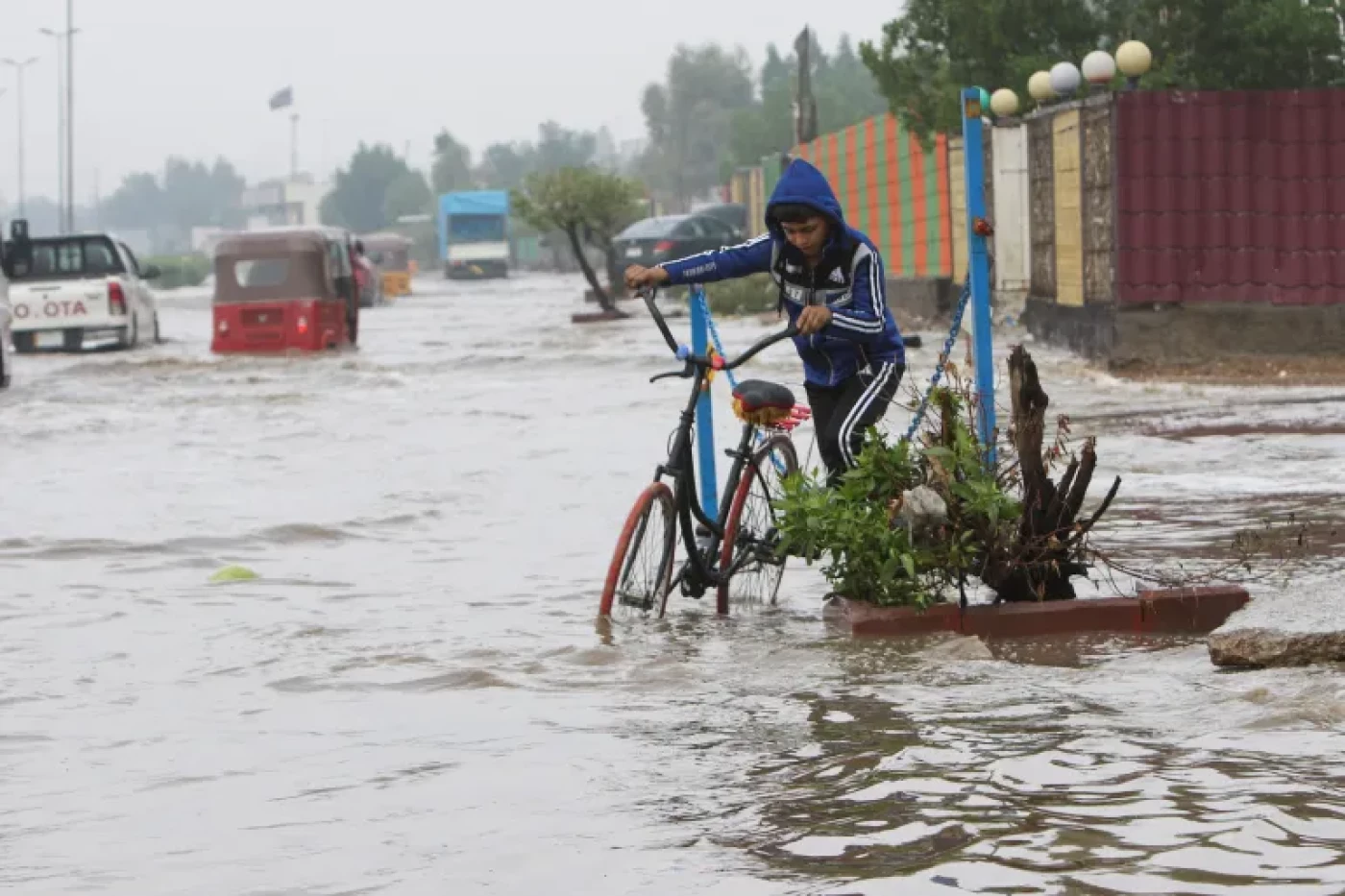 استعدوا لذروة الموجة المطرية.. أحزمة سحب و"حالوب" وانخفاض بمؤشرات الحرارة