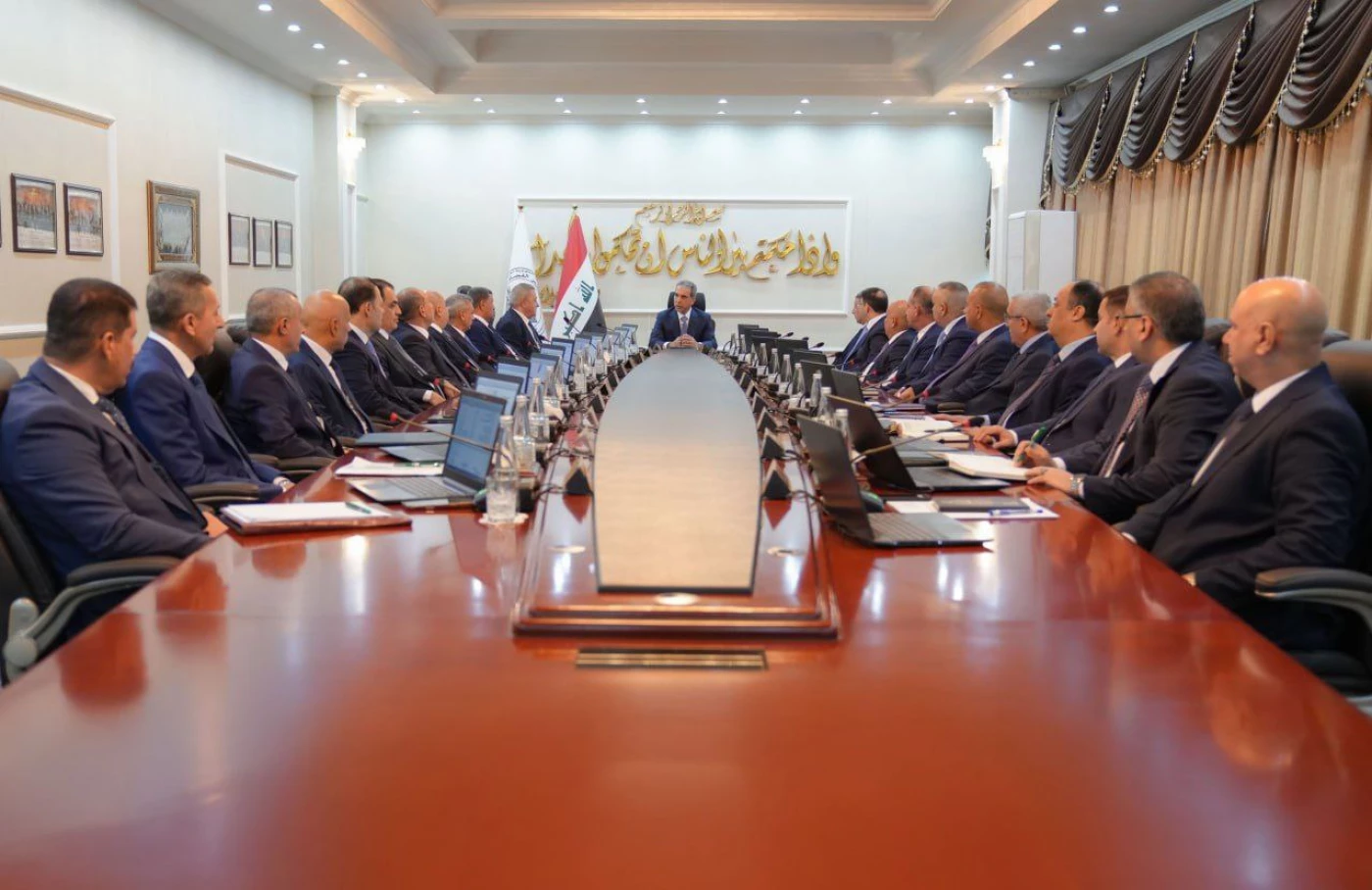 القضاء يؤكد على "منع التدخل الخارجي" بتعيين رئيسي الجمهورية والوزراء