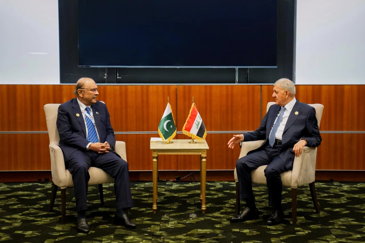 رشيد يلتقي الرئيس الباكستاني في قطر