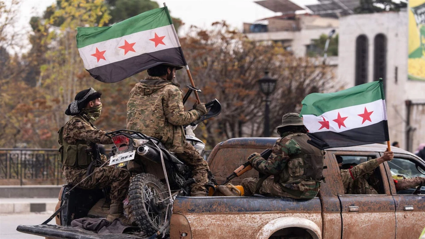 الدفاع السورية: تمديد وقف إطلاق النار دعماً للعملية الأميركية لإخلاء سجناء داعش إلى العراق