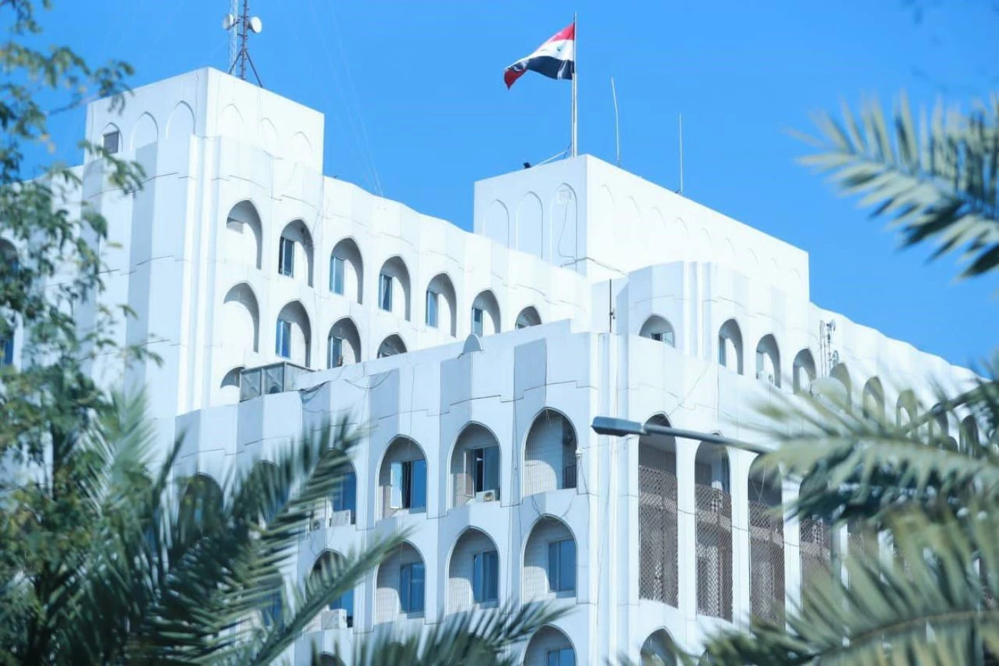 بيان من الخارجية العراقية بشأن طرد دبلوماسيين ضمن بعثتها في واشنطن